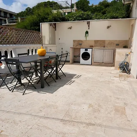 公寓 Magnifique 3 Pieces Avec Grande Terrasse-antibes